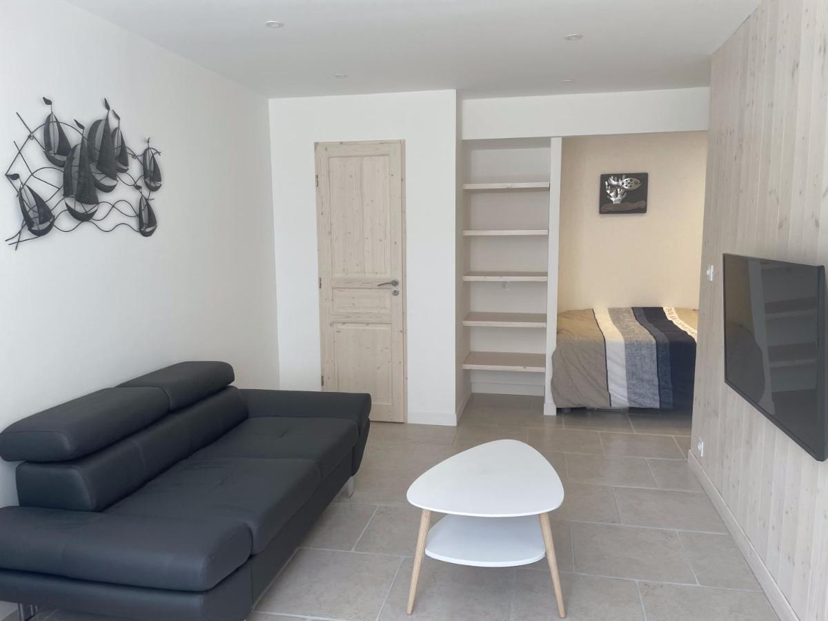 Ferienwohnung Le Petit Navire La Flotte Exterior foto